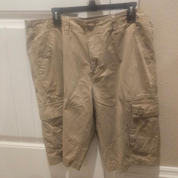 urban pipeline Other - Men's Urban Pipeline Tan Cargo Shorts - Size 38 - 23" Length